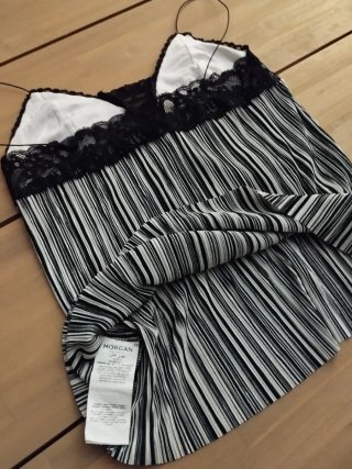 Top de tirantes de mujer encaje y rayas