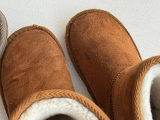 Botas australianas talla 30 repelente agua