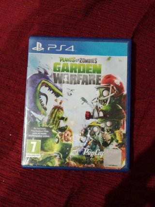 Plants vs Zombies Garden Warfare PS4