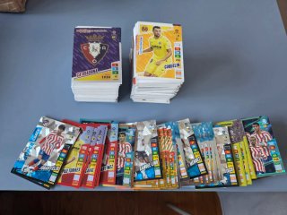Lote de cromos de fútbol variado 1 (800)