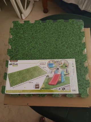 Suelo puzzle hierba Aktive