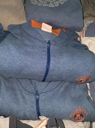 Uniforme Colegio Escolapios