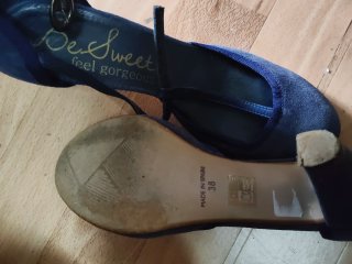Zapatos de tacón azul