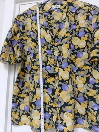 Conjunto Blusa y Falda T/46 manga corta muy versat