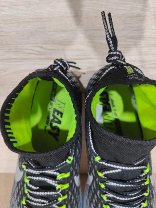 Nike LunarEpic Flyknit Shield H2O repelente 42,5