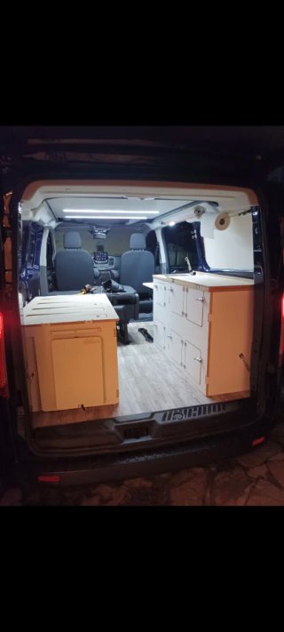 Furgoneta Camper Ford Transit custom