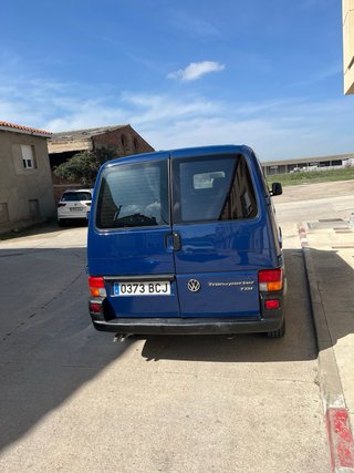 Furgoneta Transporter t4 2.500 tdi 340.000 km