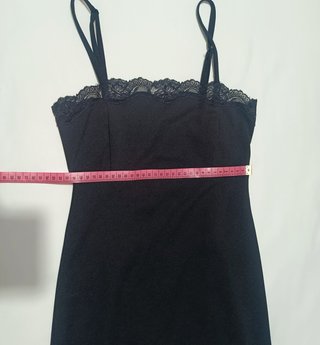 Vestido Negro Bershka Lencero Encaje – Talla S