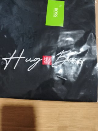 Camiseta Hugo Boss Negra Talla S