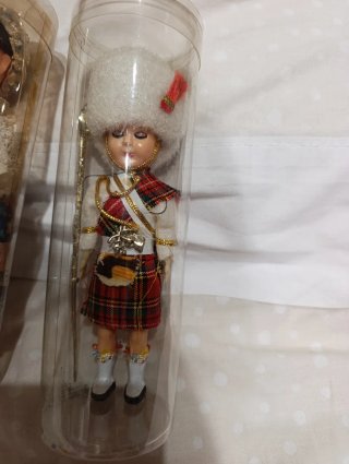 Muñecas souvenir antiguas 15€/ unidad. 40€ las 3.
