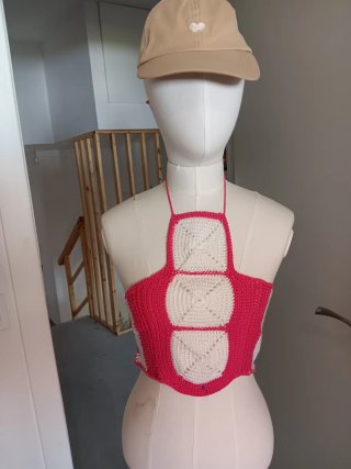 Top de ganchillo verano beige y rojo