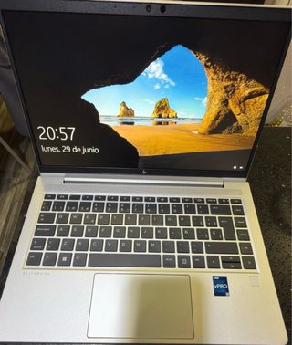 Portátil HP EliteBook 640 G10 i7 vpro