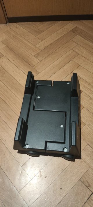 Soporte para torre PC con ruedas