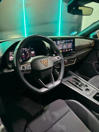 CUPRA Leon 2024