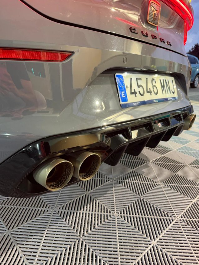CUPRA Leon 2024