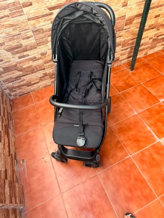 Carrito bebé ligero