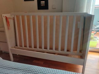 Cuna bebé IKEA blanca
