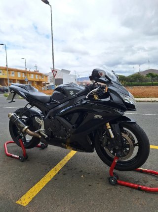 Suzuki GSX-R 600 K8