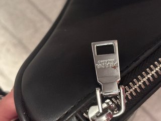 Bolso Prada Negro Triángulo