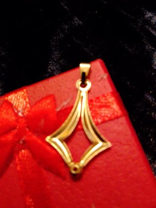 Lote de anillos chapados en oro ..