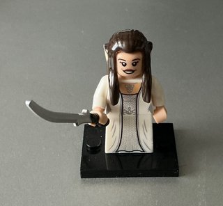 Minifigure LEGO Arwen Il Signore degli Anelli