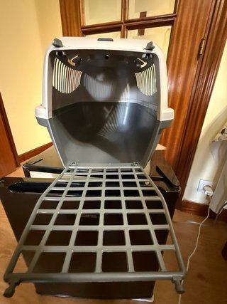 Transportín para mascotas gris y blanco