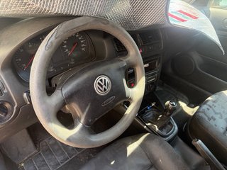 Volkswagen Golf 2001