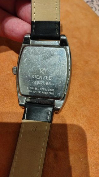 Orologio Kienzle Quadrato Nero e Argento