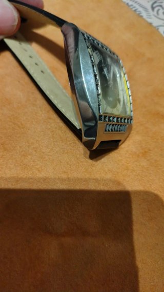 Orologio Kienzle Quadrato Nero e Argento