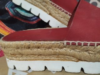 Sandalias planas piel rojas talla 37