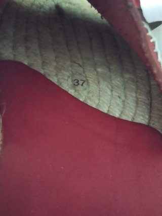 Sandalias planas piel rojas talla 37