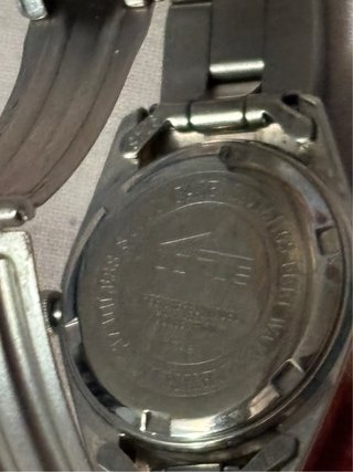 Reloj Lotus Plata y Blanco