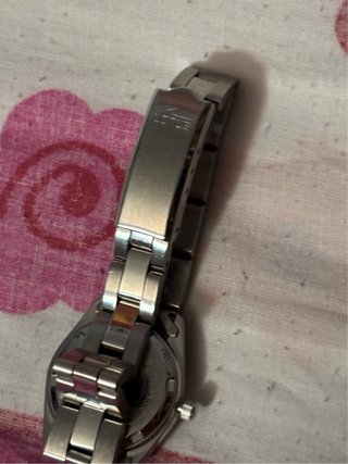 Reloj Lotus Plata y Blanco