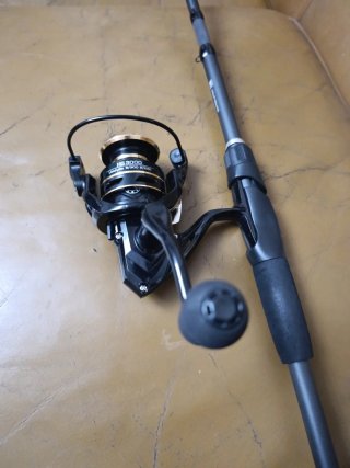 Caña y carrete 2.4m para calamar/chipi