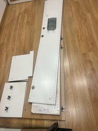 Armario estrecho IKEA madera