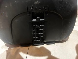 Baúl Shad 50L Negro/Plata