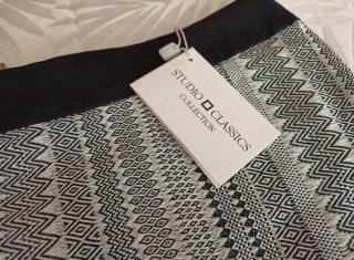 Minifalda Studio Classics. Talla 40. Sin estrenar