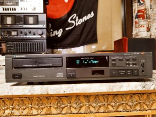 BLAUPUNKT COMPACT DISC PLAYER  MADE IN JAPAN