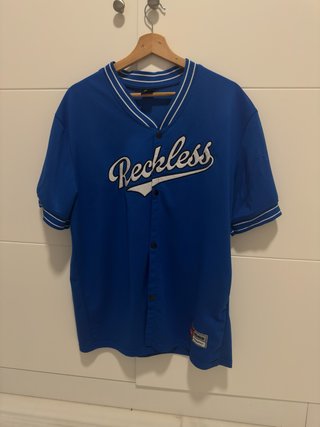 Camiseta de béisbol azul