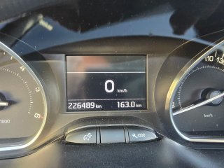 Peugeot 208 2016