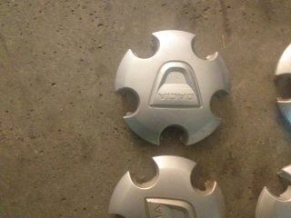 4 Tapas Dacia Duster R16
