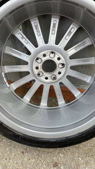 Llantas originales Mercedes AMG 19”