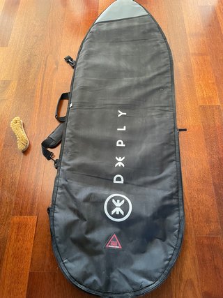 Tabla de Surf - Quatro - 6'0 + Funda Deeply + Wax