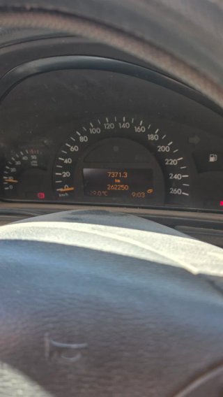 Coche Mercedes-Benz