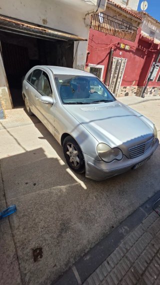 Coche Mercedes-Benz