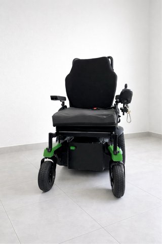 Silla de ruedas eléctrica Juvo B4. Perfecto estado