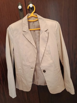 Blazer beige mujer