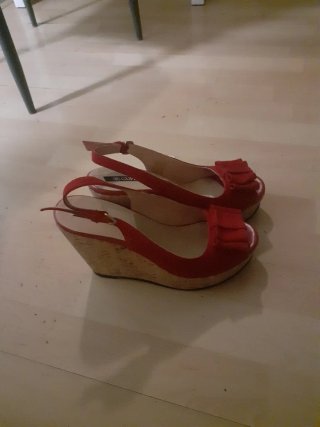 Zapatos Cuplé rojos nuevos n40