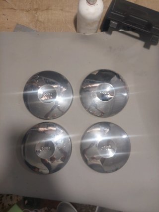 Tapacubos Audi 80 y 100 (Set de 4)