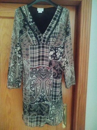Vestido estampado patchwork